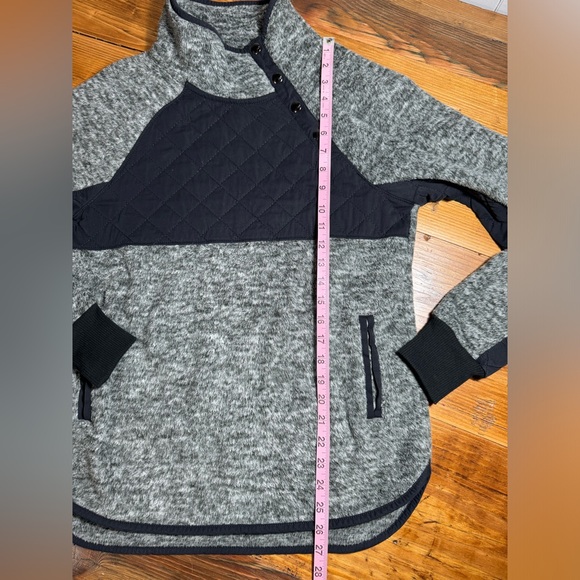 Abercrombie & Fitch Women Quilted Asymmetric Snap Button Fleece Pullover gray S - Picture 8 of 14